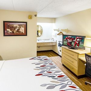 Superior King Room Disability Access Smoke